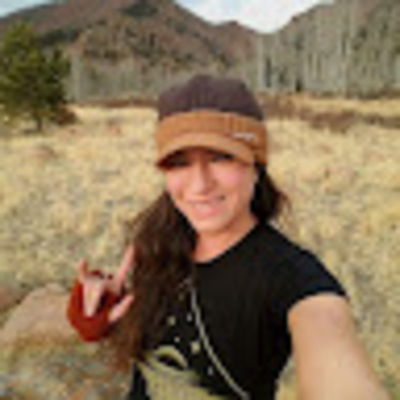 Meet your Posher, Crissy - Picture 1 of 1